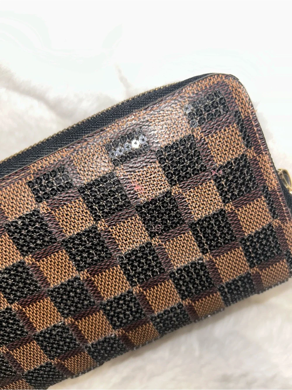 Louis Vuitton Damier Paillettes Zippy Wallet- LIMITED EDITION